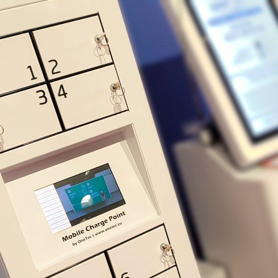 %OneTec - Event Technology - Brand Activations - IT Rental - Photobooth - Badging - Registration%