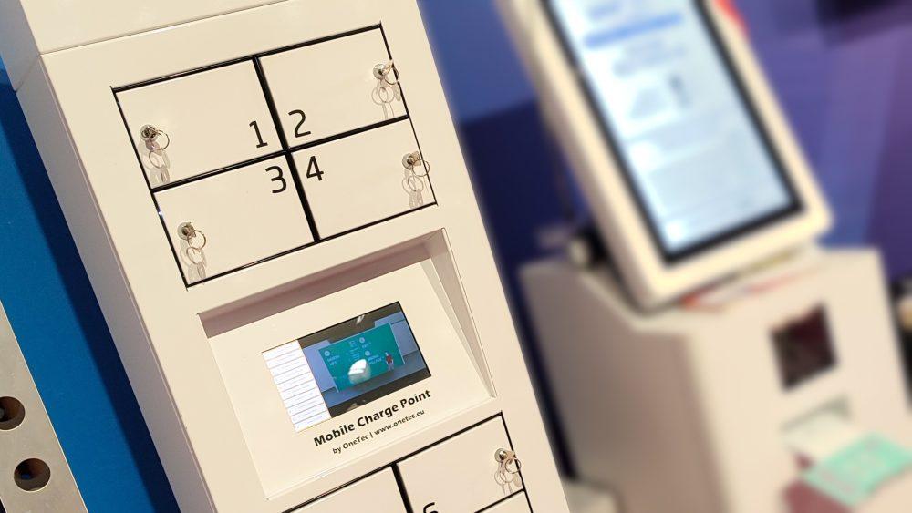 %OneTec - Event Technology - Brand Activations - IT Rental - Photobooth - Badging - Registration%